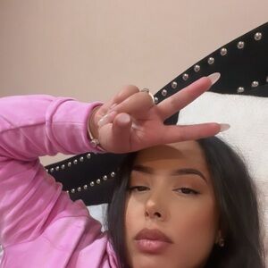 Meet your Posher, Aly